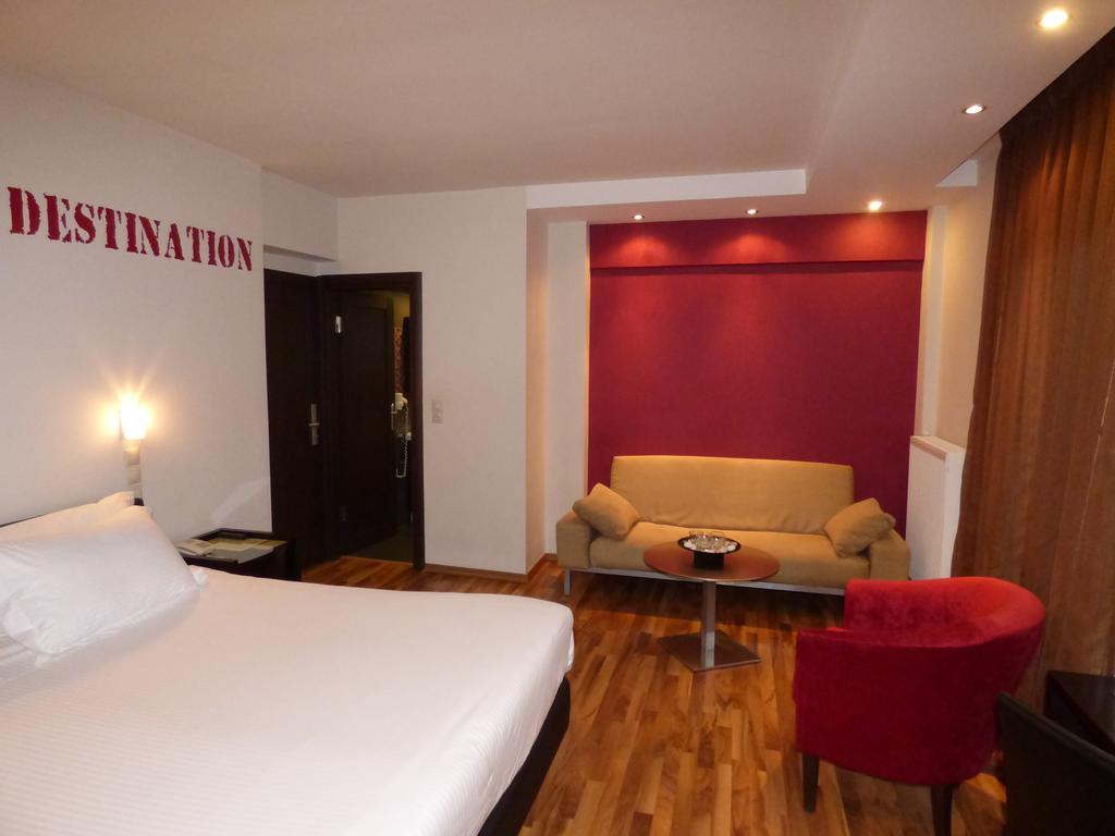 Athens Habitat Aparthotel Екстериор снимка